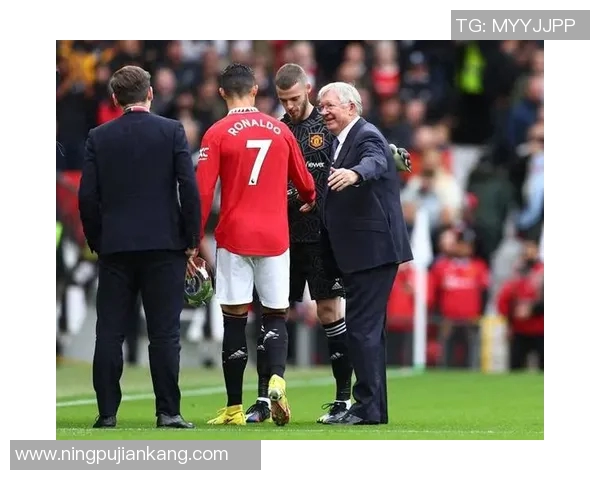 冲突升级！曼联与教练发生激烈争执