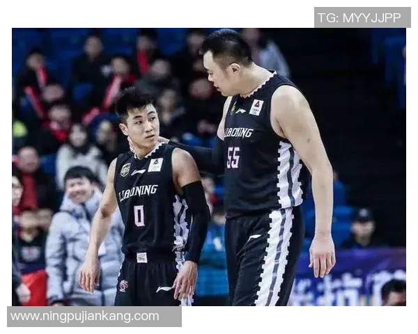 CBA球员合同谈判与转会市场动向分析及未来发展趋势探讨